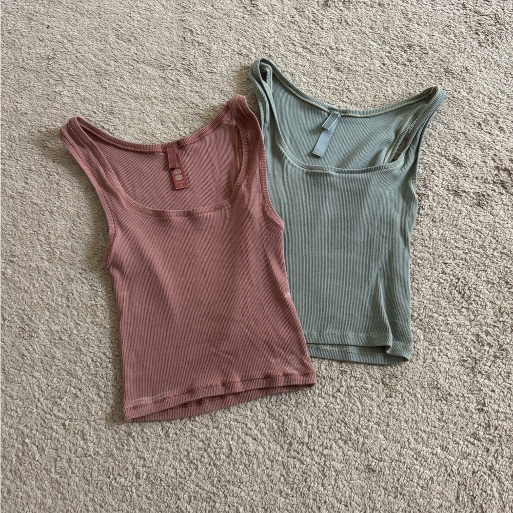 Skims Cotton Ribbed Tanks